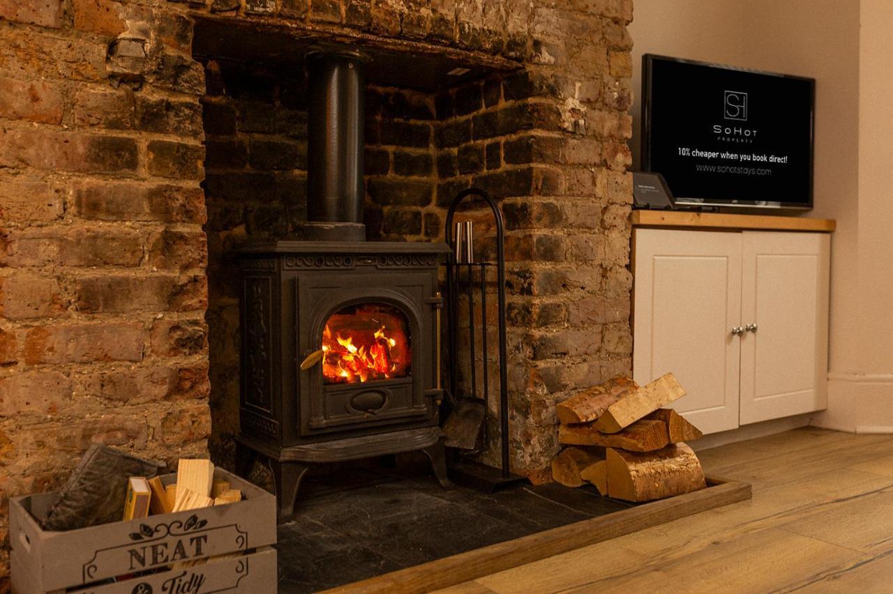 Stylish & Cosy Margate Escape With Hot Tub And Log Burner Dogs Welcome Zewnętrze zdjęcie