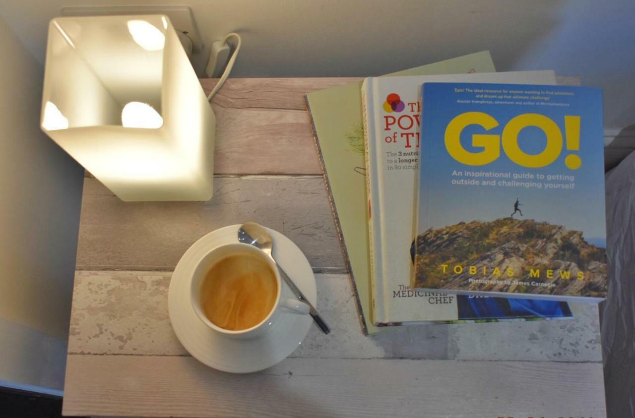 Stylish & Cosy Margate Escape With Hot Tub And Log Burner Dogs Welcome Zewnętrze zdjęcie